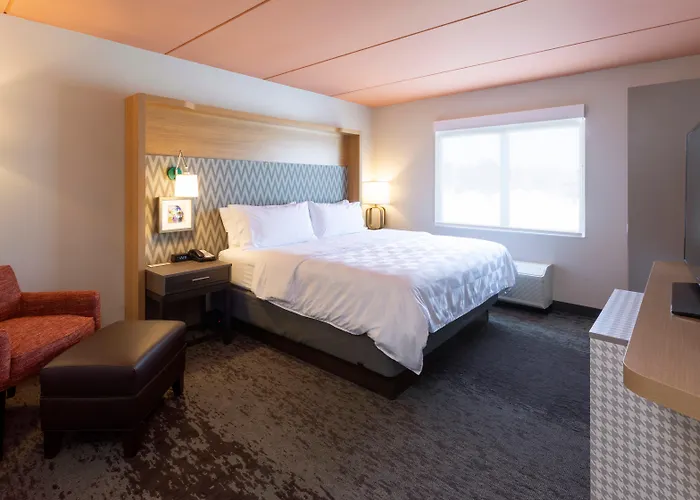 Holiday Inn Marquette By Ihg