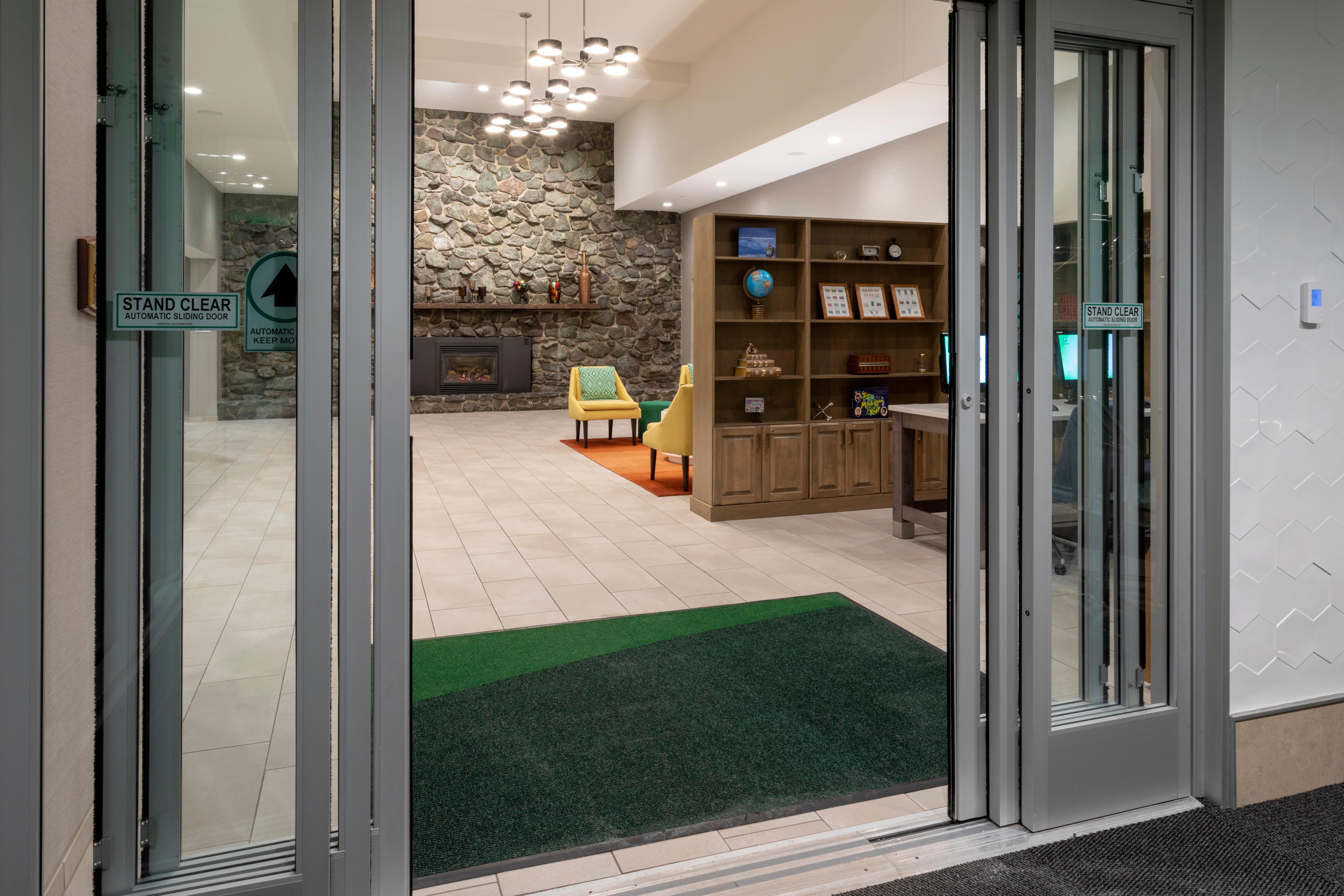 Hotel By Ihg
