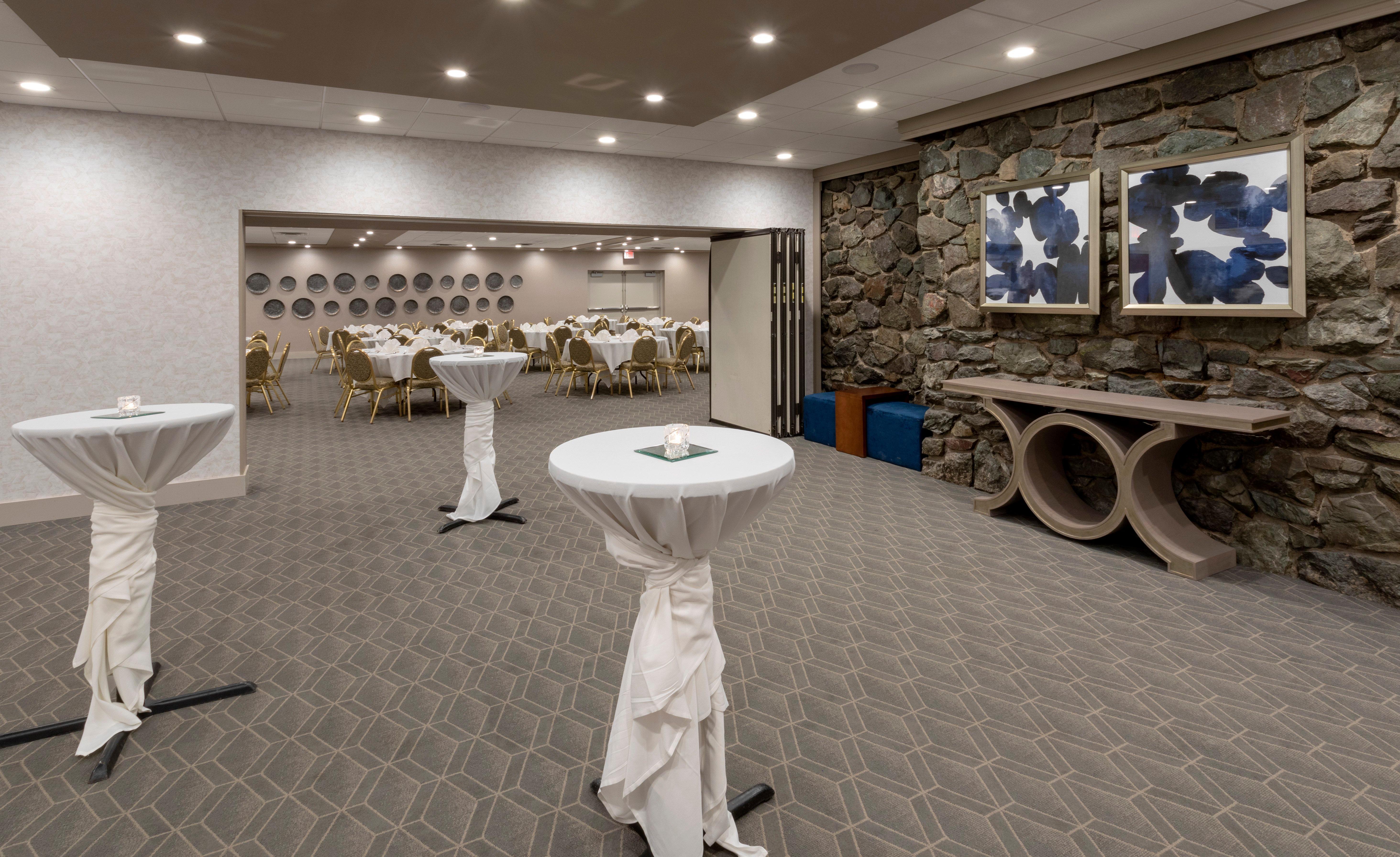 By Ihg Hotel Marquette